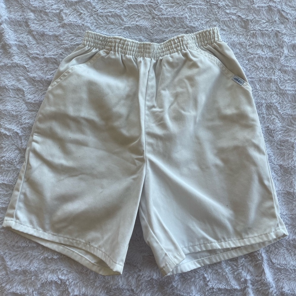 VTG Chic Pull On Denim High Rise Mom Jean Shorts
